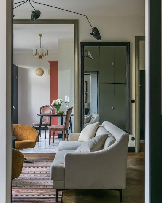 ורשה Dark Blue Apartment מראה חיצוני תמונה