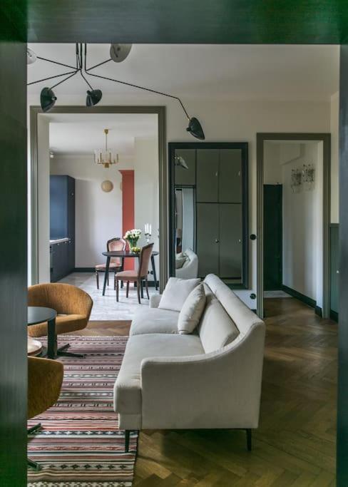 ורשה Dark Blue Apartment מראה חיצוני תמונה